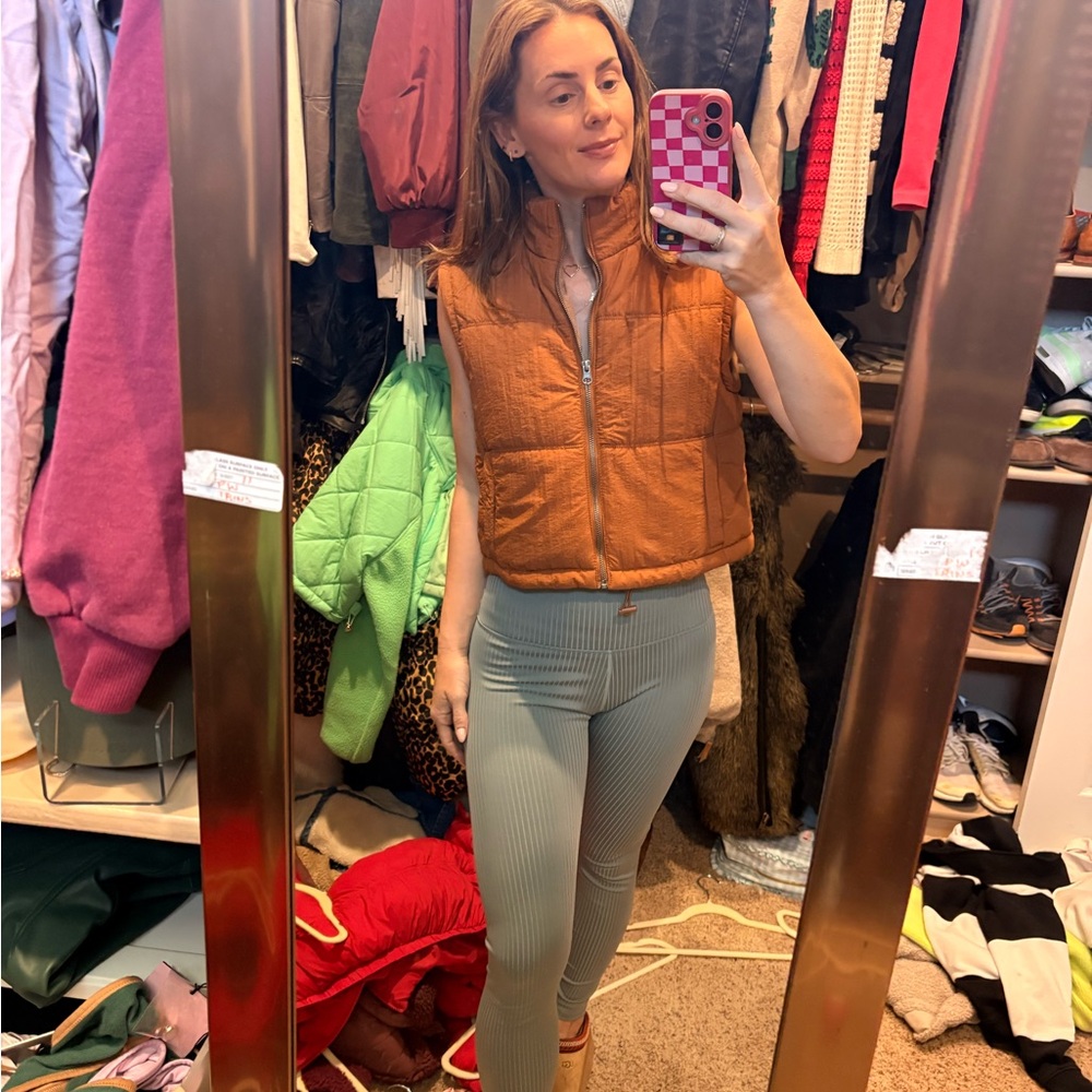 Thread & Supply Rust Puffer Vest - Picture 3 of 4